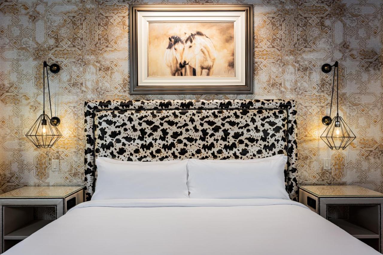 The Brownwood Hotel & Spa Те-Виллиджис Экстерьер фото